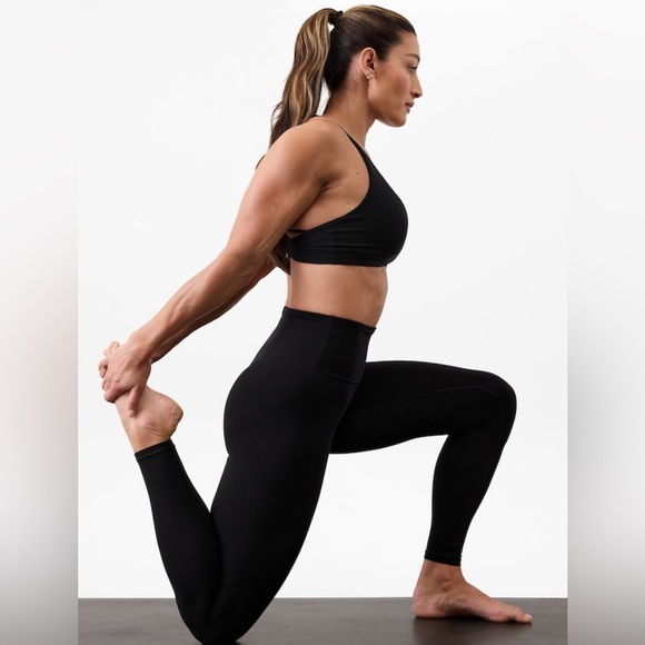 NWT Athleta Ultra High Rise Elation Black Tight Size S/P (#502359)